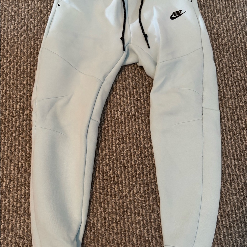 Nike Men's Tech Joggers